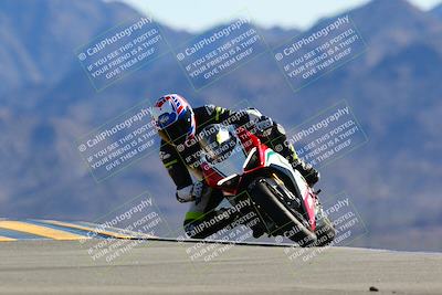 media/Mar-12-2022-SoCal Trackdays (Sat) [[152081554b]]/Turn 9 (220pm)/